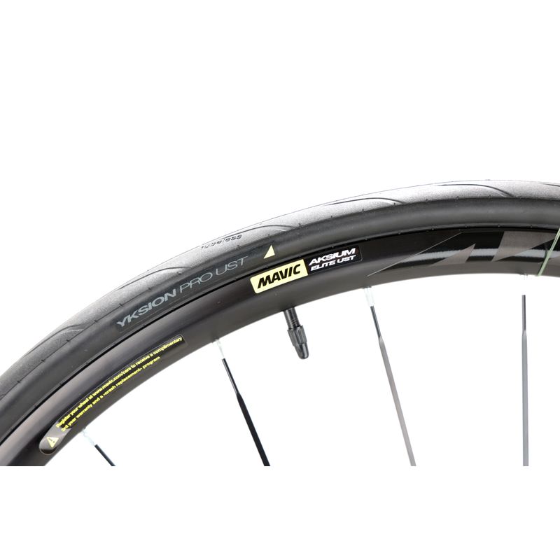 Mavic Aksium Elite UST Road Front Wheel, 27.5'',Aluminum, TLR